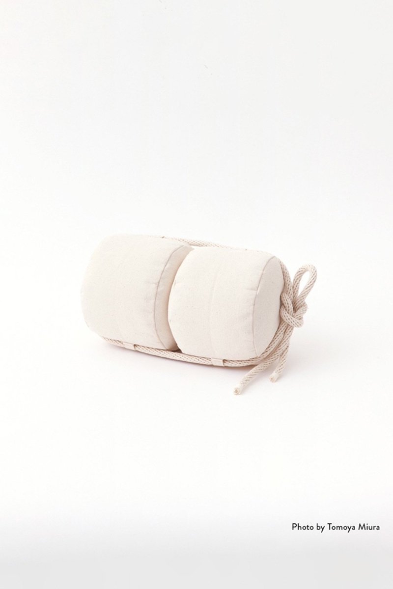  ָ / Kazumi Takigawa BATTERIES Pillow