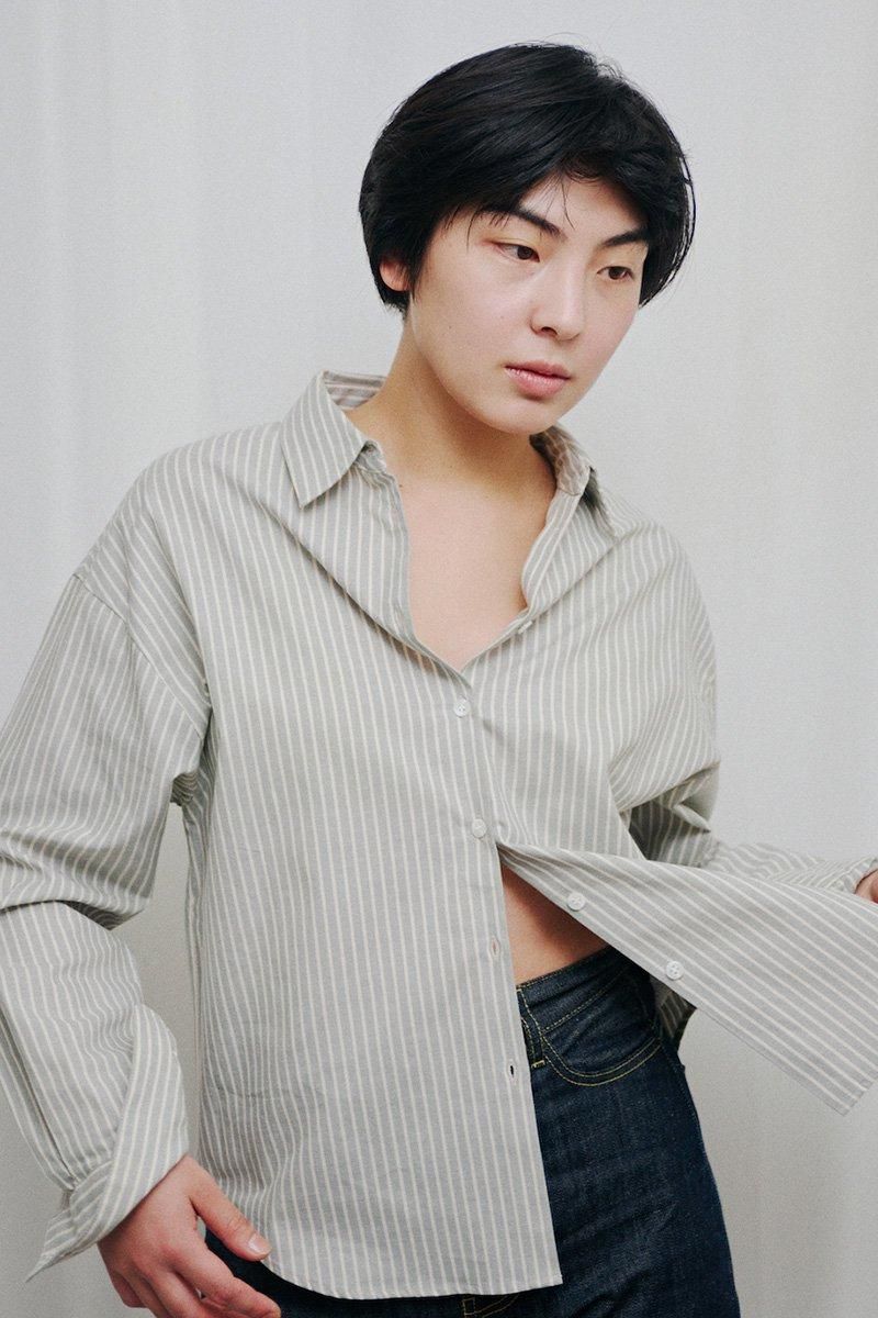 living shirt (khaki stripe)