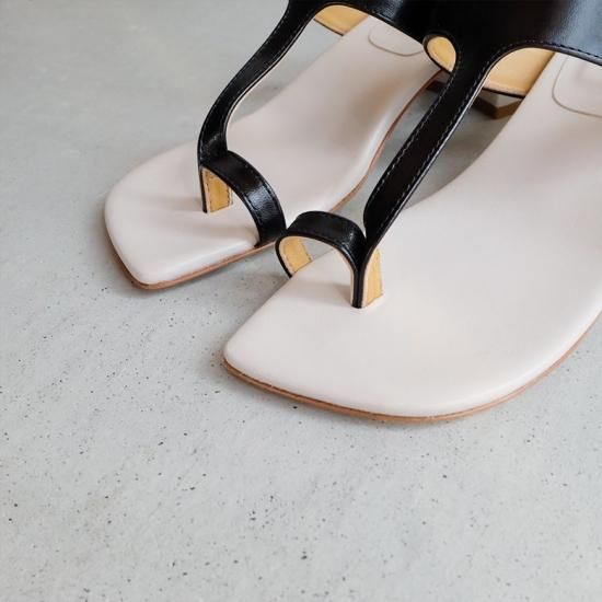 FABIO RUSCONI ファビオルスコーニ トングミュールヒールサンダル