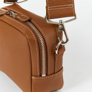 S.LEATHER SQUARE ZIP SH S