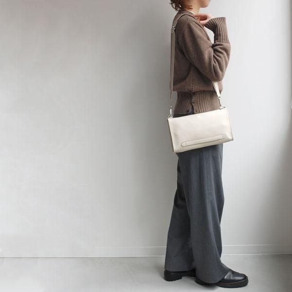 S.LEATHER CLUTCH SH - blancle online store