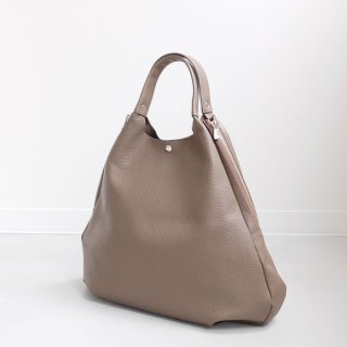 S.LEATHER TRIANGLE TOTE