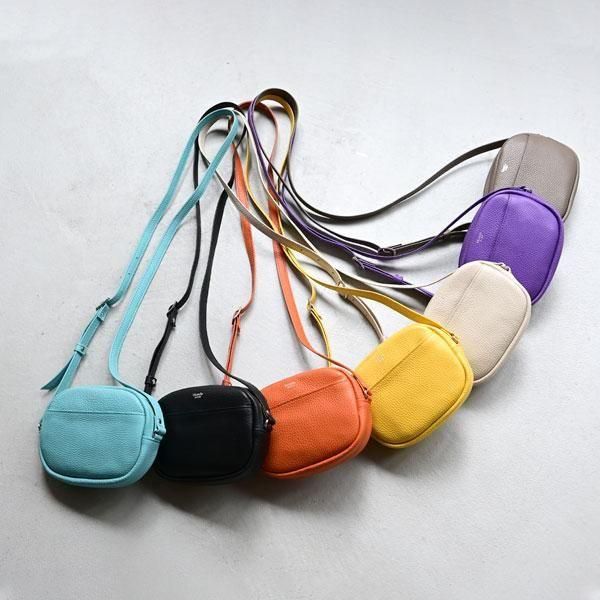 S.LEATHER ROUND SH