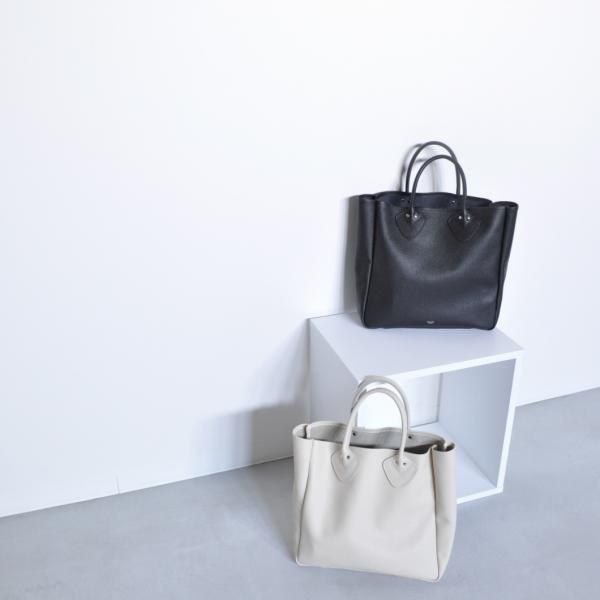 S.LEATHER CLASSIC TOTE M