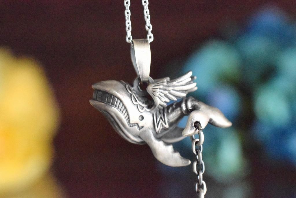 林檎屋】「空飛ぶクジラ」シルバーネックレス《受注制作/納期約1ヶ月