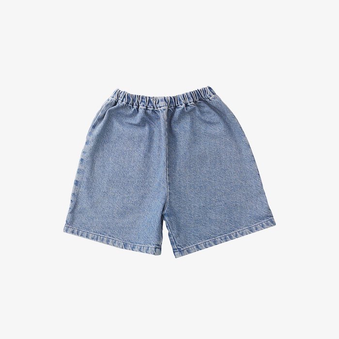 <img class='new_mark_img1' src='https://img.shop-pro.jp/img/new/icons10.gif' style='border:none;display:inline;margin:0px;padding:0px;width:auto;' />PIPPINS Denim SHORTS / LIGHT BLUEの商品画像