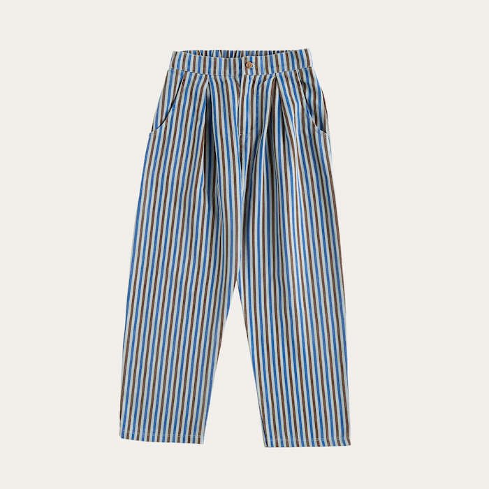 <img class='new_mark_img1' src='https://img.shop-pro.jp/img/new/icons22.gif' style='border:none;display:inline;margin:0px;padding:0px;width:auto;' />the campamento Striped Trousersの商品画像