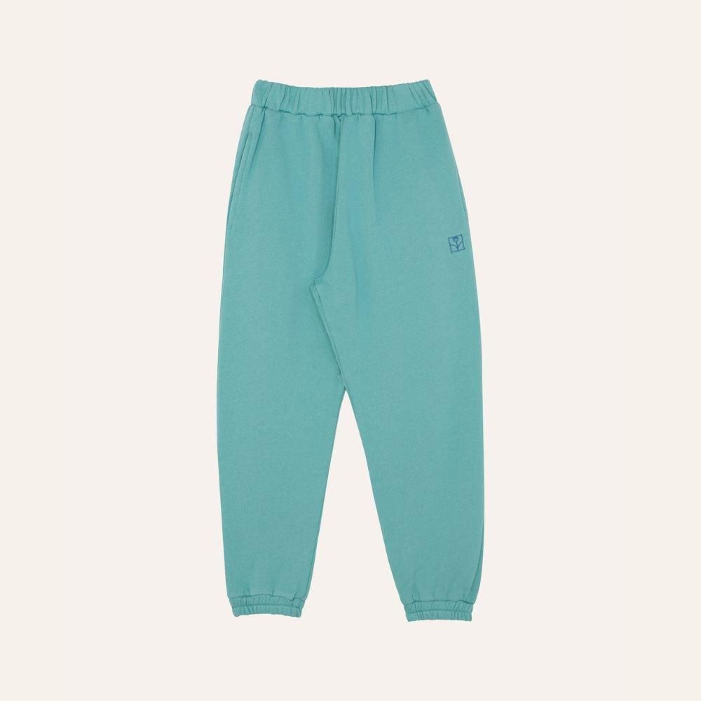 <img class='new_mark_img1' src='https://img.shop-pro.jp/img/new/icons22.gif' style='border:none;display:inline;margin:0px;padding:0px;width:auto;' />the campamento Light Blue Jogging Trouserの商品画像