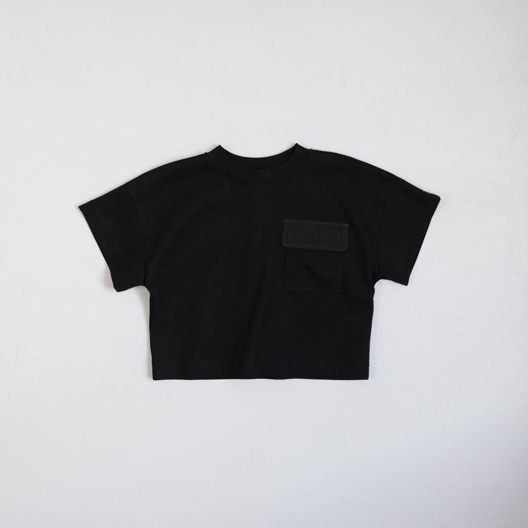 <img class='new_mark_img1' src='https://img.shop-pro.jp/img/new/icons10.gif' style='border:none;display:inline;margin:0px;padding:0px;width:auto;' />KOTER RORY OVERSIZED TEE - Blackの商品画像