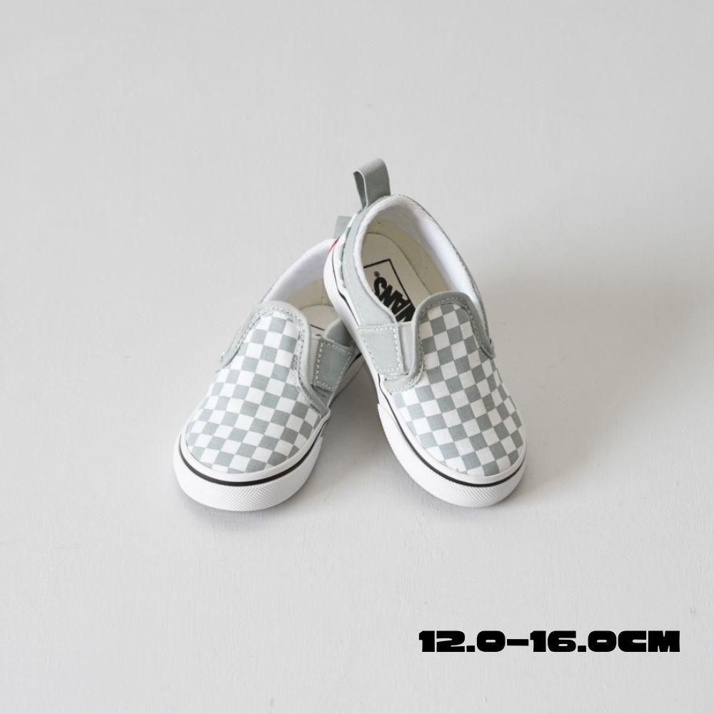 <img class='new_mark_img1' src='https://img.shop-pro.jp/img/new/icons10.gif' style='border:none;display:inline;margin:0px;padding:0px;width:auto;' />VANS CLASSIC SLIP-ON V GRAYの商品画像
