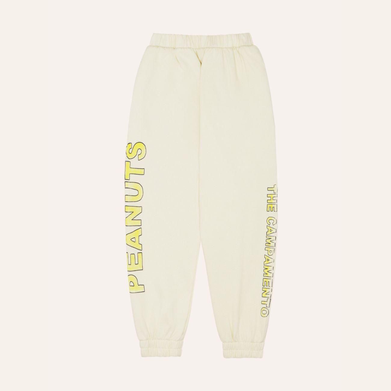 <img class='new_mark_img1' src='https://img.shop-pro.jp/img/new/icons10.gif' style='border:none;display:inline;margin:0px;padding:0px;width:auto;' />the campamento Peanuts Jogging Trousersの商品画像