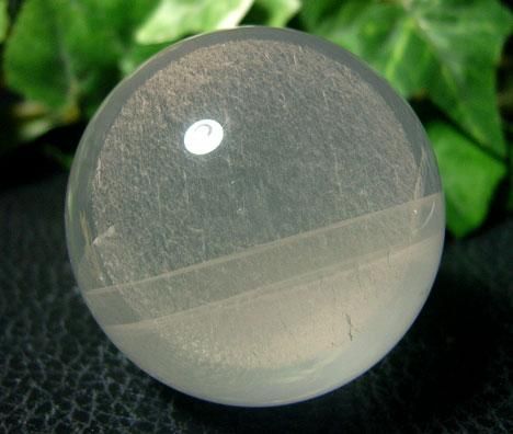 丸玉（ミルキークォーツ12）- パワーストーンショップ「GOOD