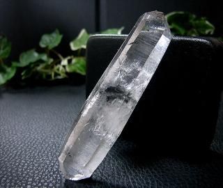 ナチュラルポイント（貴州産ガーデン水晶ダブルターミネーター311）両剣水晶