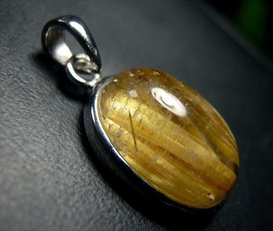 タイチンルチルペンダントトップ ⭐︎【天然】タイチンルチルクオーツ ペンダントトップ k18 4.6g