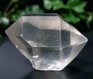 ナチュラルポイント（ダブルターミネーター528）両剣水晶