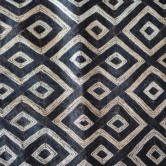 クバ布　草ビロード　アフリカ　ヴィンテージ AFRICAN VINTAGE - KUBA CLOTH / 草ビロード - moyi store