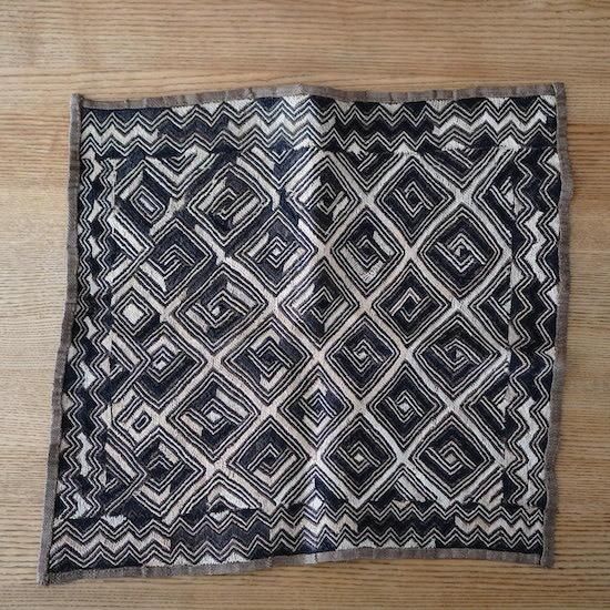 クバ布　草ビロード　アフリカ　ヴィンテージ AFRICAN VINTAGE - KUBA CLOTH / 草ビロード - moyi store