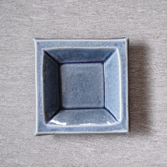 前野直史 - 角鉢 16×16 呉洲