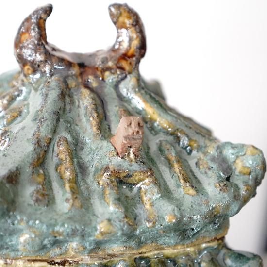 琉球　沖縄　逗子甕 厨子甕 - Wikipedia