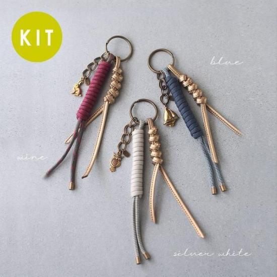 パラコードのバッグチャーム＆ストラップ（3色）