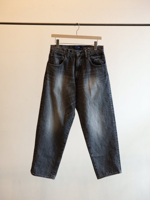 1995 DENIM TROUSERS BAGGY HARD WASH<img class='new_mark_img2' src='https://img.shop-pro.jp/img/new/icons8.gif' style='border:none;display:inline;margin:0px;padding:0px;width:auto;' />