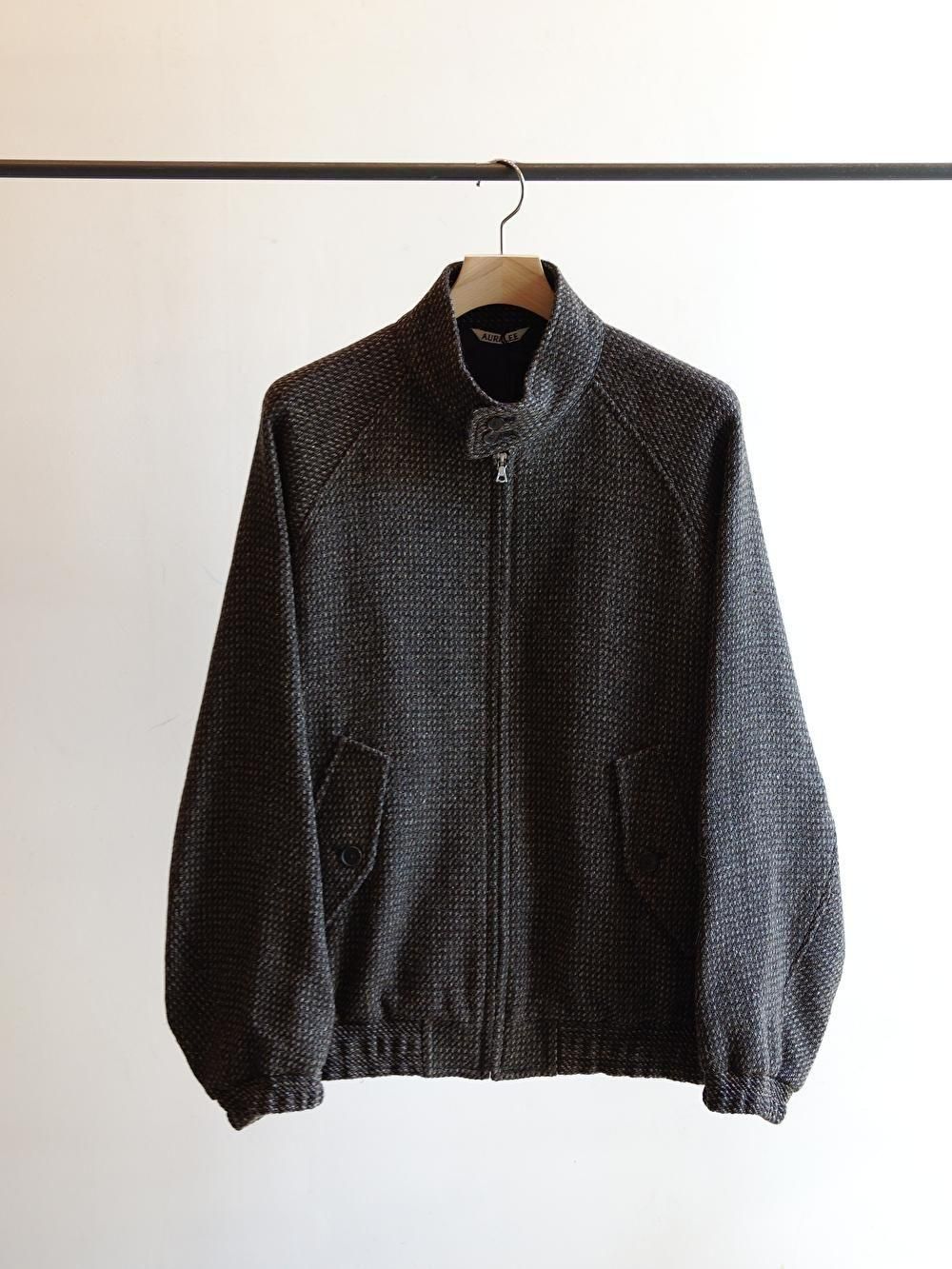 <img class='new_mark_img1' src='https://img.shop-pro.jp/img/new/icons8.gif' style='border:none;display:inline;margin:0px;padding:0px;width:auto;' />ALPACA WOOL SILK TWEED ZIP BLOUSON