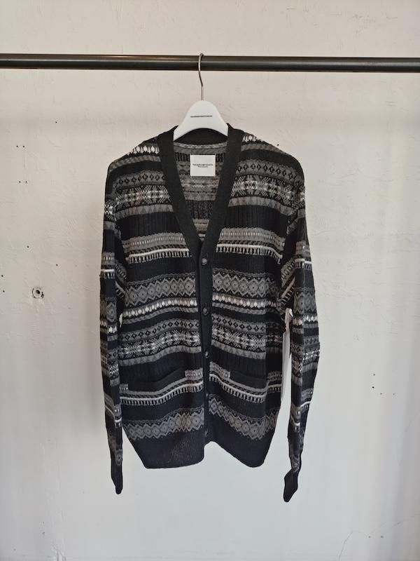 <img class='new_mark_img1' src='https://img.shop-pro.jp/img/new/icons8.gif' style='border:none;display:inline;margin:0px;padding:0px;width:auto;' />TAKAHIROMIYASHITATheSoloist.  fair isle v-neck cardigan.

