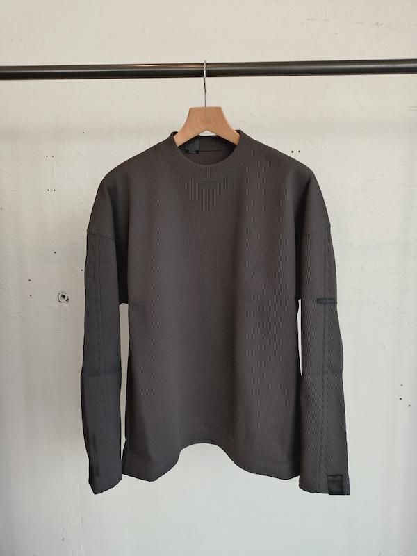 <img class='new_mark_img1' src='https://img.shop-pro.jp/img/new/icons8.gif' style='border:none;display:inline;margin:0px;padding:0px;width:auto;' />N.HOOLYWOOD COMPILE  LONGSLEEVE T-SHIRT
