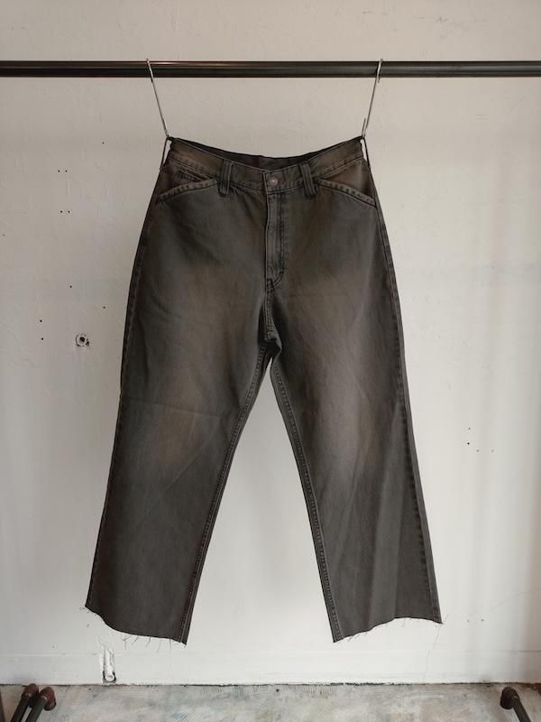 <img class='new_mark_img1' src='https://img.shop-pro.jp/img/new/icons8.gif' style='border:none;display:inline;margin:0px;padding:0px;width:auto;' />N.HOOLYWOOD COMPILE  BIG MAC DENIM PANTS
