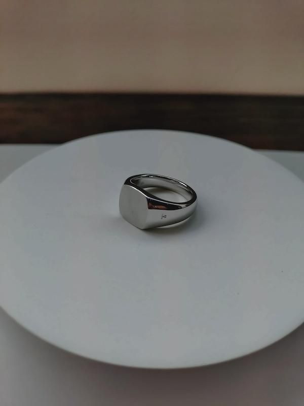 TOMWOOD KAY RING SATIN - ISLE