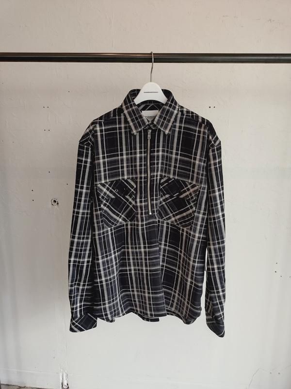 <img class='new_mark_img1' src='https://img.shop-pro.jp/img/new/icons8.gif' style='border:none;display:inline;margin:0px;padding:0px;width:auto;' />TAKAHIROMIYASHITATheSoloist.  half zip pullover work shirt.