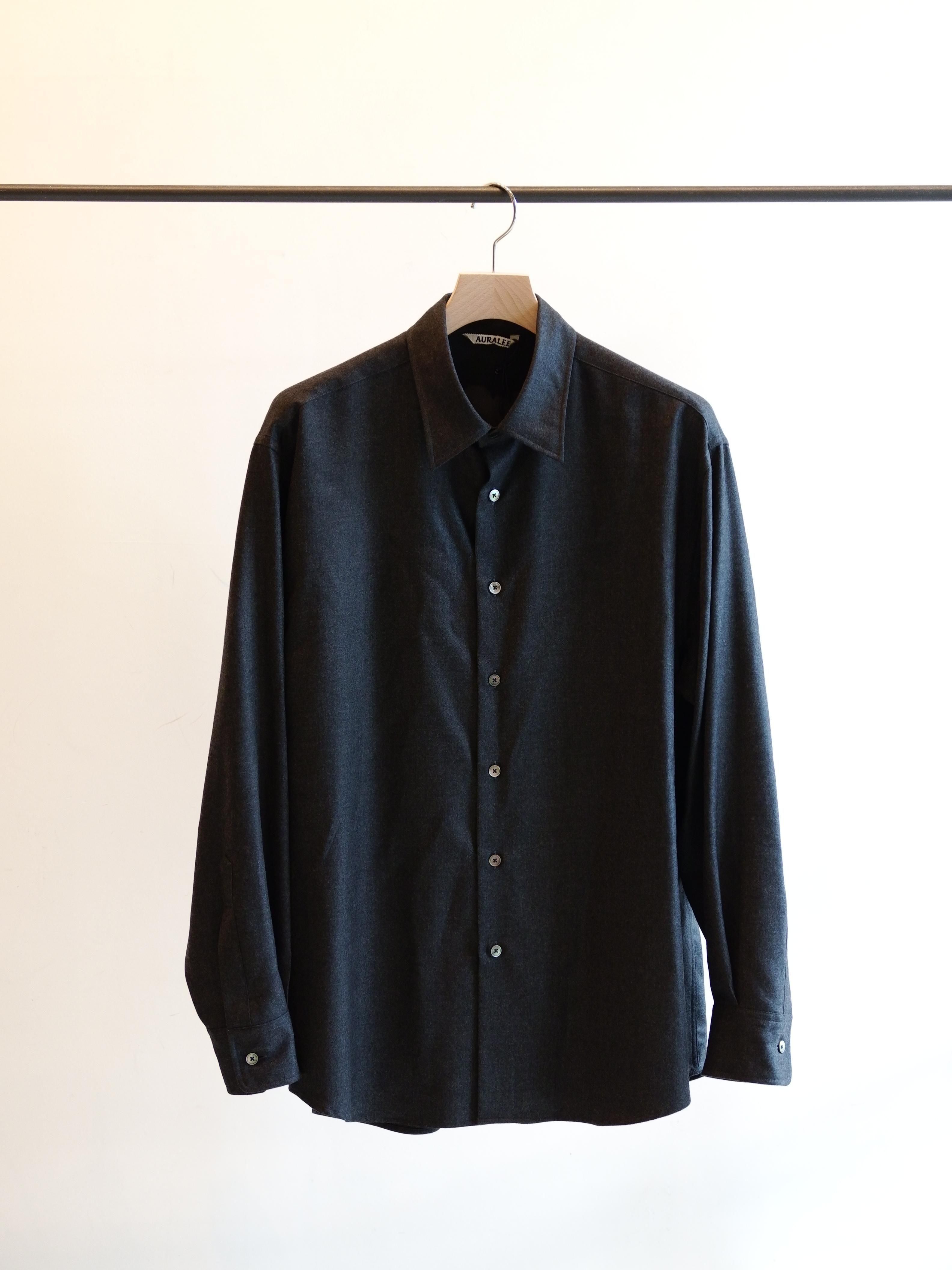 <img class='new_mark_img1' src='https://img.shop-pro.jp/img/new/icons8.gif' style='border:none;display:inline;margin:0px;padding:0px;width:auto;' />SUPER LIGHT WOOL SHIRT