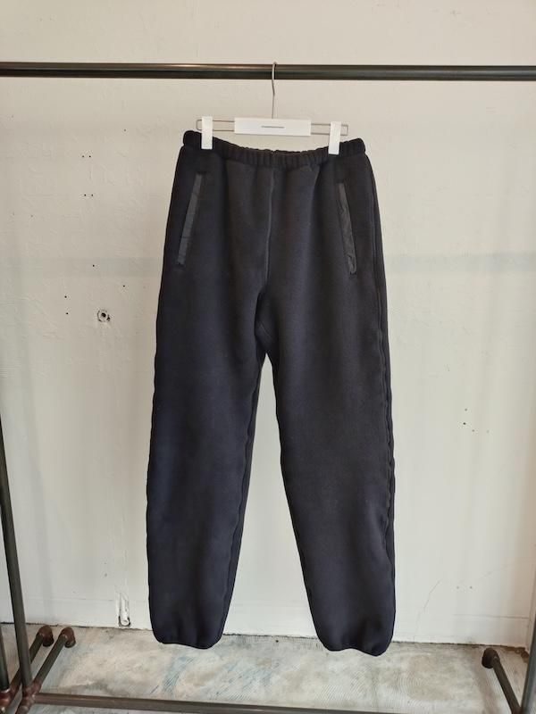 <img class='new_mark_img1' src='https://img.shop-pro.jp/img/new/icons8.gif' style='border:none;display:inline;margin:0px;padding:0px;width:auto;' />TAKAHIROMIYASHITATheSoloist.  track pant.
