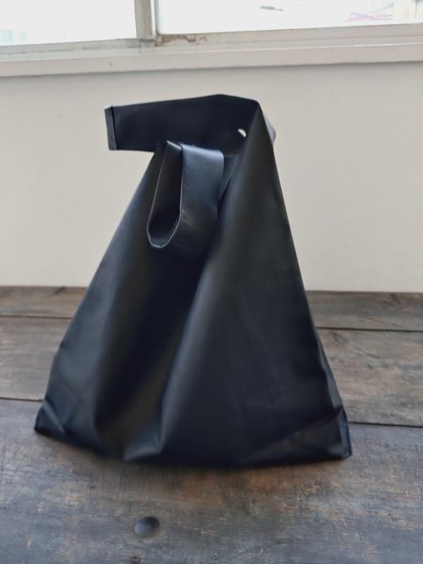 <img class='new_mark_img1' src='https://img.shop-pro.jp/img/new/icons8.gif' style='border:none;display:inline;margin:0px;padding:0px;width:auto;' />N.HOOLYWOOD COMPILE  LEATHER BAG