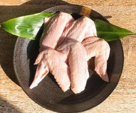 福岡県産 ぶどう鶏 手羽先5本セット ぶどうの木の下で薬を与えず えさにこだわった健康に育った鶏 無投薬飼育 mite 福岡県産 ぶどう鶏 手羽先5本セット ぶどうの木の下で薬を与えず えさにこだわった健康に育った鶏 無投薬飼育 mite