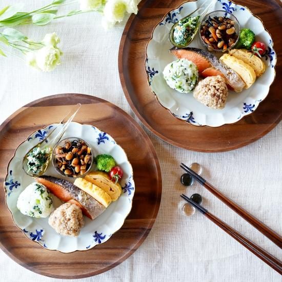 リーヴス 菊割皿（3サイズ） - 有田焼窯元 皓洋窯 公式ホームページ