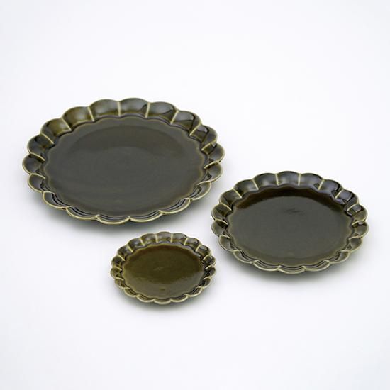 有田焼 プレート 3枚 リーブス フラワープレート（3サイズ） - 有田焼窯元 皓洋窯