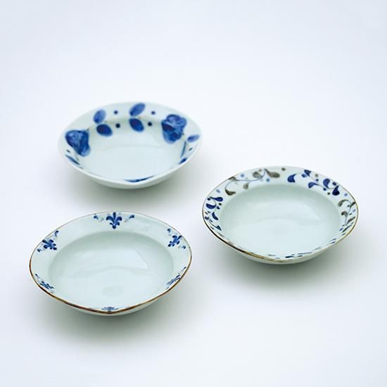 明治の有田焼 年木庵江上製 色絵菊形輪花向付 | 別府の骨董屋