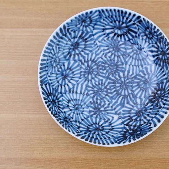 有田焼　そうた窯　染付 蛸唐草　丸皿　ペアセット　　　30 染付蛸唐草三．五多用皿 - 有田焼窯元 そうた窯