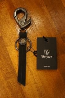 BRIXTON POODS II KEY CHAIN (NICKEL)