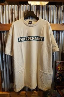 INDEPENDENT BAR LOGO S/S T-SHIRT (SAND)