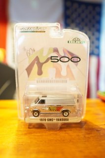 GREENLIGHT 1/64 60th Annual Indianapolis 500 Mile Race GMC Transportation 1976 GMC Vandura