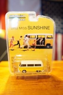 GREENLIGHT 1/64 Hollywood Series 22 - 1978 Volkswagen Type 2 Bus