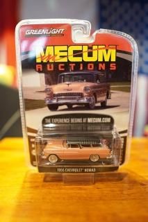 GREENLIGHT 1/64 Mecum Auctions Series 3 - 1955 Chevy Nomad