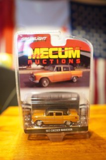 GREENLIGHT 1/64 Mecum Auctions Series 4 - 1972 Checker Marathon