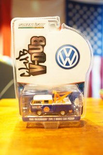 GREENLIGHT 1/64 Union 76 Minute Man Service - 1969 Volkswagen Double Cab Pickup