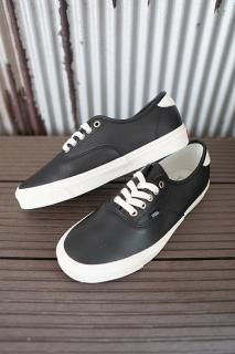 VANS Authentic Lux Black