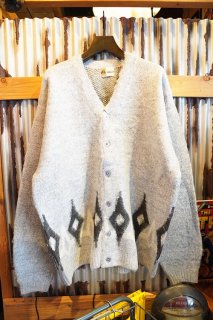 TOWNCRAFT SHAGGY VINTAGE PATTERN CARDIGAN (NATIVE