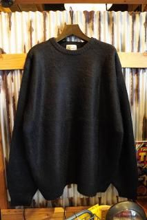 TOWNCRAFT SHAGGY SOLID COLOR CREW SWEATER (BLACK)
