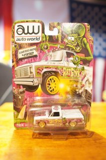 Auto World 1/64 Chevrolet C-10 Square Body Pickup, Rat Fink, White, 2021 Super Con Show Exclusive